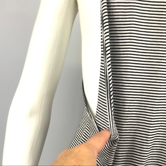 Emma and Sam striped tank with lace skull - S - Picture 6 of 8